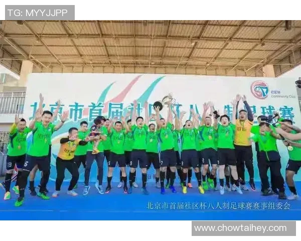 足球明星的名字与图片汇聚全球足坛传奇人物的精彩瞬间与故事